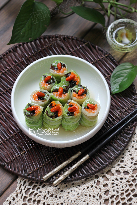 素什錦白菜卷——精致美味的素食