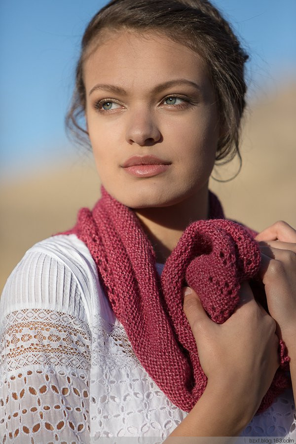 Larkspur飛燕草  （Interweave Knits 夏 2015） - 編織幸福 - 編織幸福的博客