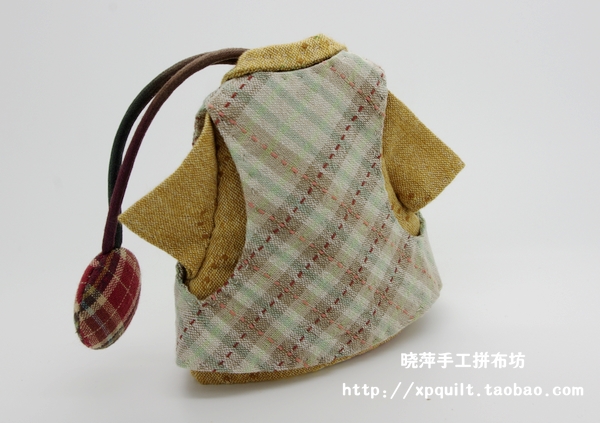 【曉萍手工拼布坊】可愛衣服鑰匙包和我的第二個紅錢包
