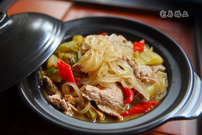 節宴最搶手的酸菜牛肉煲（另類牛肉腌制妙招）